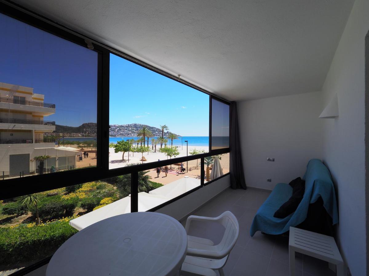 Inmosantos Oasis A3 Apartment โรเซส ภายนอก รูปภาพ